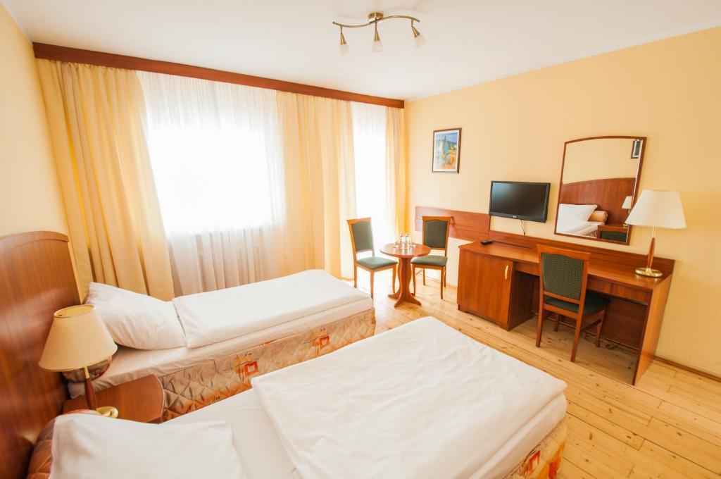 Hotel Camping Malta Poznan Bilik gambar