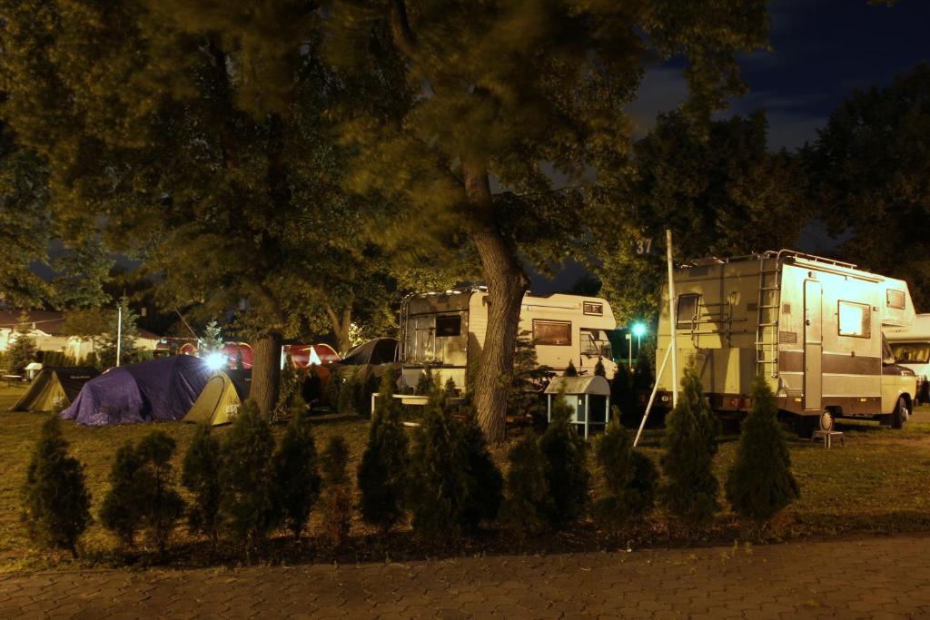 Hotel Camping Malta Poznan Luaran gambar